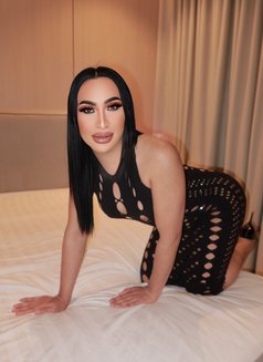 Mona both big monsters - Transsexual escort in Riyadh Photo 6 of 12