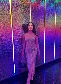 Mona both big monsters - Transsexual escort in Riyadh Photo 7 of 12