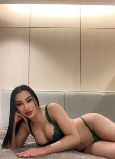 Mona both - Intérprete transexual de adultos in Riyadh Photo 12 of 15