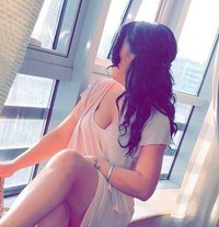 Mona - puta in Alexandria