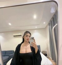 Mona - escort in Riyadh Photo 27 of 28