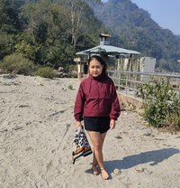 Mona Independent Girl Escorts - escort in New Delhi Photo 1 of 3