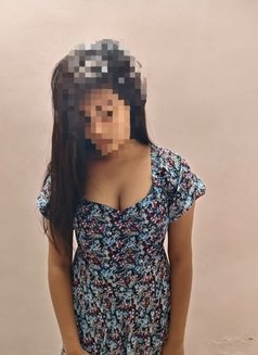 Mona Independent Girl 🥵 - escort in Bangalore Photo 2 of 2