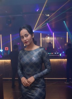Mona Independent Girl - escort in Hyderabad Photo 1 of 3