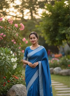 Mona Independent Girl - escort in Hyderabad Photo 3 of 3