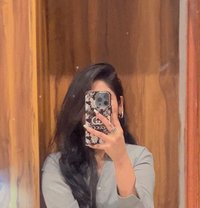 Neelam - puta in Bangalore