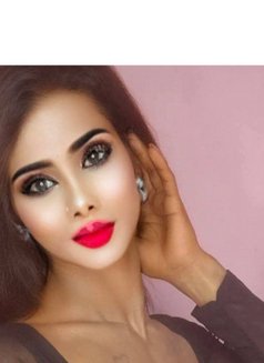 Mona - Transsexual escort in New Delhi Photo 8 of 10