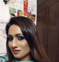Mona - Acompañantes transexual in New Delhi