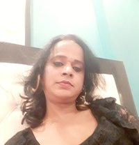 Mona - Transsexual escort in New Delhi