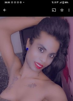 Mona - Transsexual escort in New Delhi Photo 6 of 10