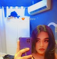 Mona Ladyboy so hot in al khobar - Transsexual escort in Khobar Photo 4 of 9