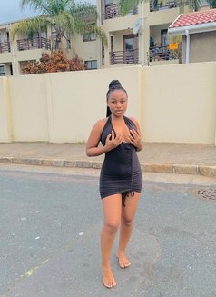 Mona Lisa - escort in Chandigarh Photo 2 of 3