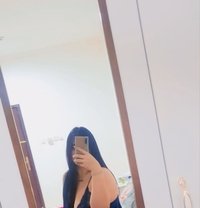 Mona Lux - puta in Jeddah
