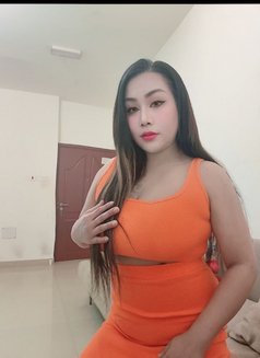 Mona masseuse - escort in Şalālah Photo 4 of 4