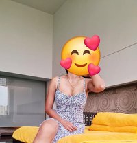 Mona - puta in Kathmandu