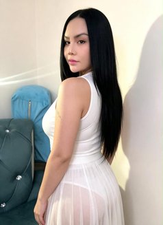 Mona New Lady - puta in Phuket Photo 9 of 9