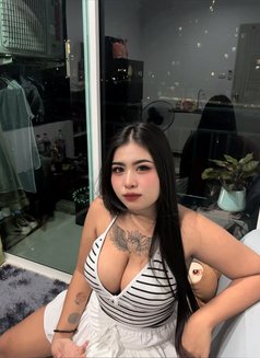 Mona New - escort in Riyadh Photo 2 of 9