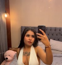 Mona New - puta in Riyadh
