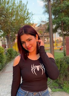 Mona Real Meet Indore Escort Agency, Esc - puta in Pune Photo 5 of 5