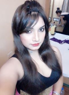 Mona Shemale - Transsexual escort in New Delhi Photo 1 of 3