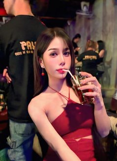 Mona za - escort in Seoul Photo 11 of 11