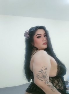 Mona - puta in Ajmān Photo 4 of 6