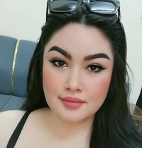 Mona - puta in Ajmān