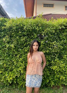 Mona - escort in Bangkok Photo 5 of 7