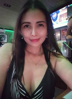 Mona - escort in Bangkok Photo 6 of 6