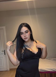 Mona - escort in Khobar Photo 8 of 11