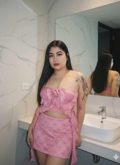 Mona - escort in Qassim Photo 4 of 5
