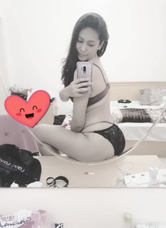 Mona - escort in Şalālah Photo 4 of 4