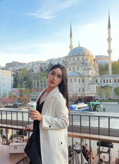 Mona Both Big Ass - Transsexual escort in Jeddah Photo 1 of 9