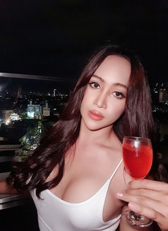 Mona - Transsexual escort in İstanbul Photo 19 of 19