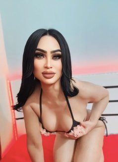 Mona - Transsexual adult performer in Riyadh Photo 13 of 14