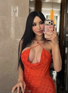Mona - Acompañantes transexual in Phuket Photo 2 of 2