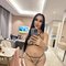 Mona - Transsexual adult performer in Riyadh Photo 3 of 8