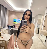 Mona - Transsexual adult performer in Riyadh