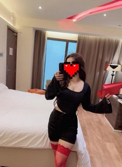 Mona - escort in Muscat Photo 5 of 5