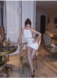 Mona - escort in Hanoi Photo 4 of 8