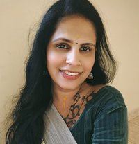 Monal - Transsexual companion in Bangalore