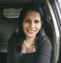 Monal - Transsexual companion in Bangalore