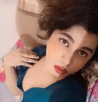 Bombshell - Transsexual escort in Bangalore