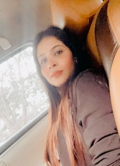 Monalisa - escort in Bangalore Photo 3 of 3