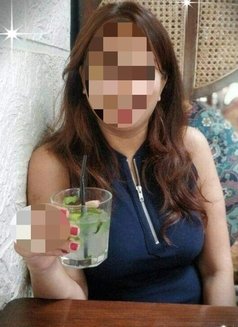 I'ts me mature girl let's meet-up🥂 - escort in Mumbai Photo 1 of 4