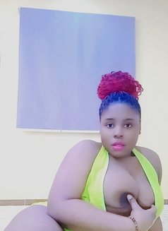 Monalisa - escort in Riyadh Photo 4 of 7