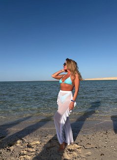 Monalisa - escort in London Photo 7 of 7