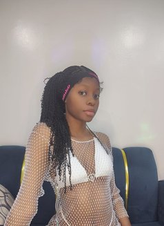 Monalisa - escort in Riyadh Photo 2 of 3