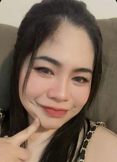 Monameena - escort in Jeddah Photo 1 of 5