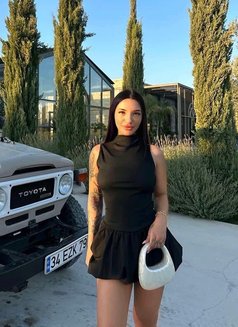 Monas - escort in İstanbul Photo 3 of 5